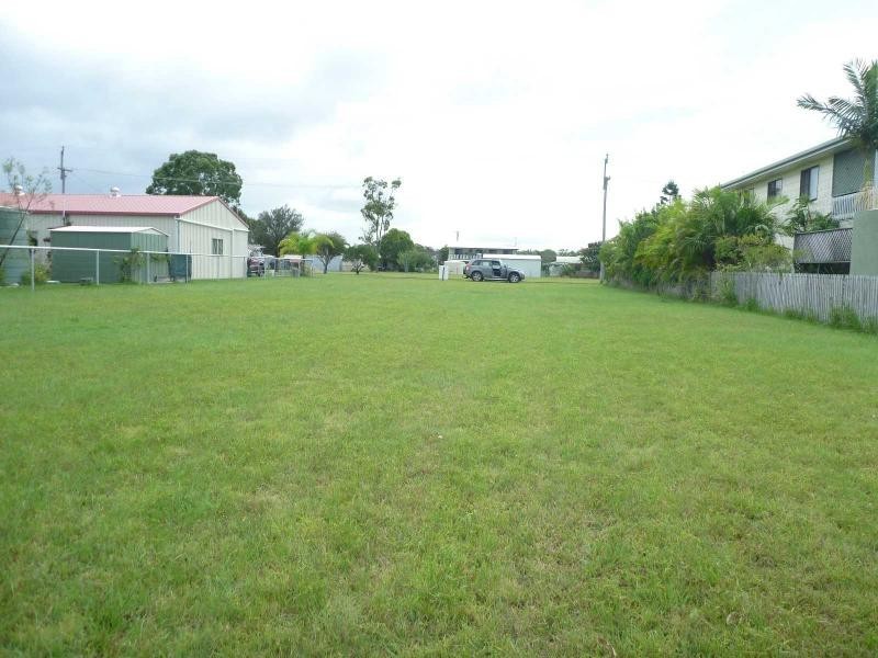 10 Watkins Street, Buxton QLD 4660