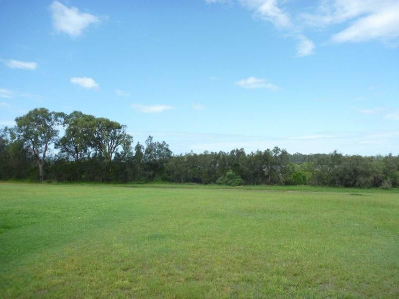 10 Watkins Street, Buxton QLD 4660