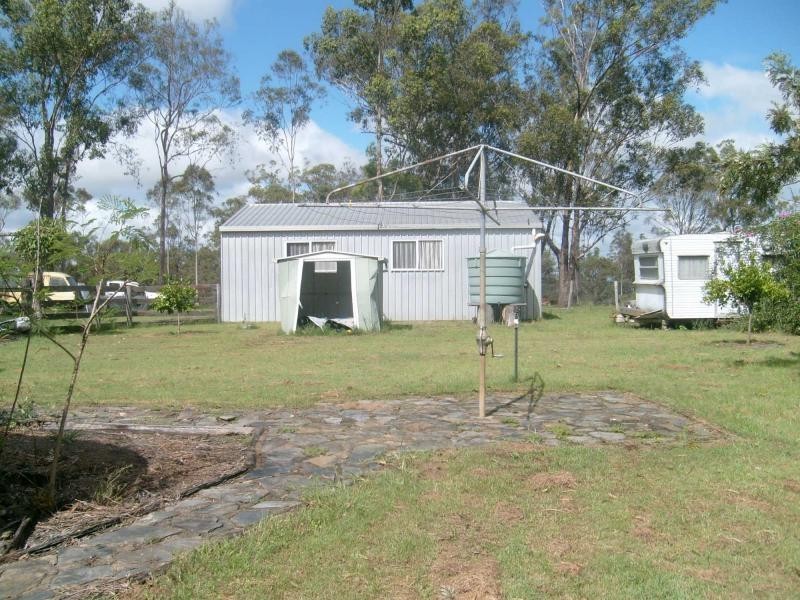 369 RINGWOOD Road, Booyal QLD 4671
