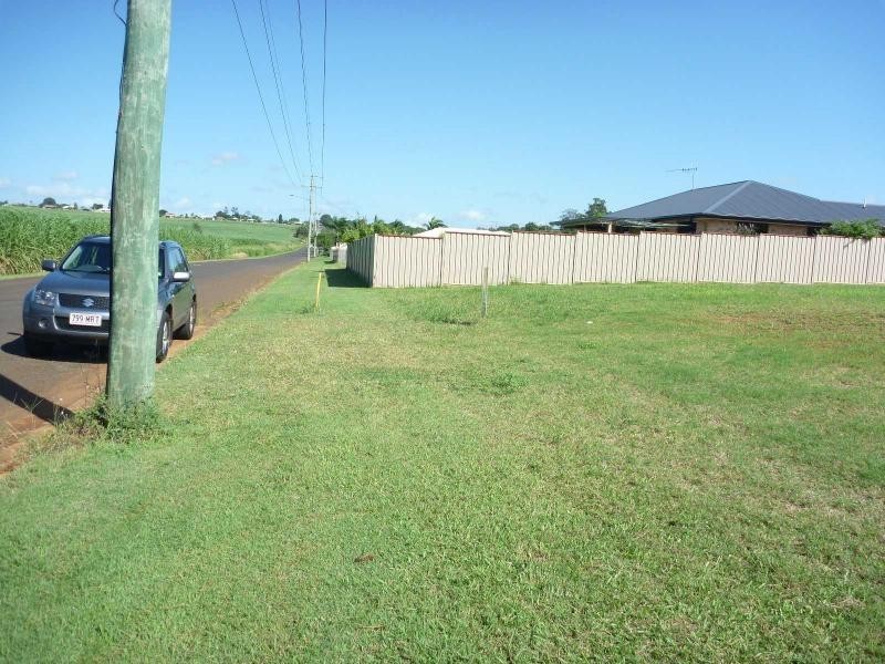 27 Pioneer Avenue, Childers QLD 4660
