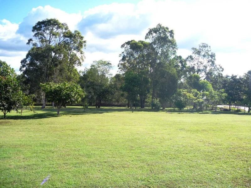 11 Redridge Crescent, Redridge QLD 4660