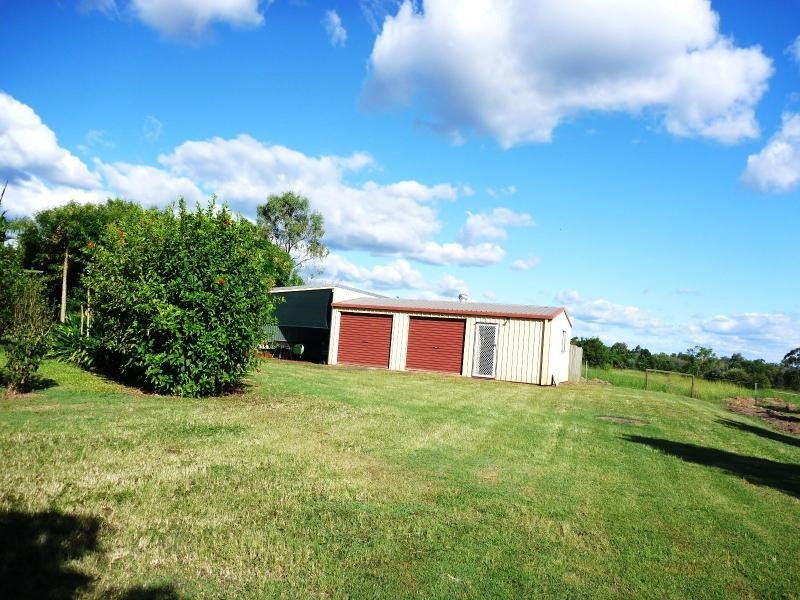 11 Redridge Crescent, Redridge QLD 4660
