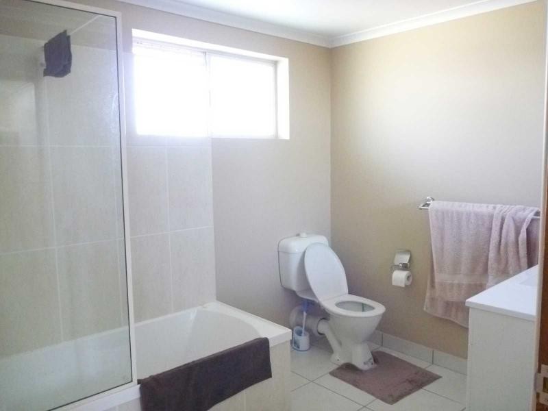 6 North Street, Childers QLD 4660
