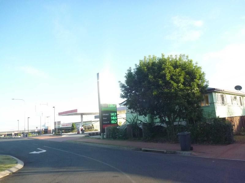 105 Churchill Street, Childers QLD 4660