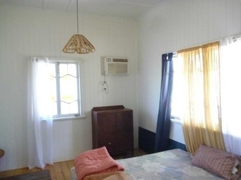 105 Churchill Street, Childers QLD 4660