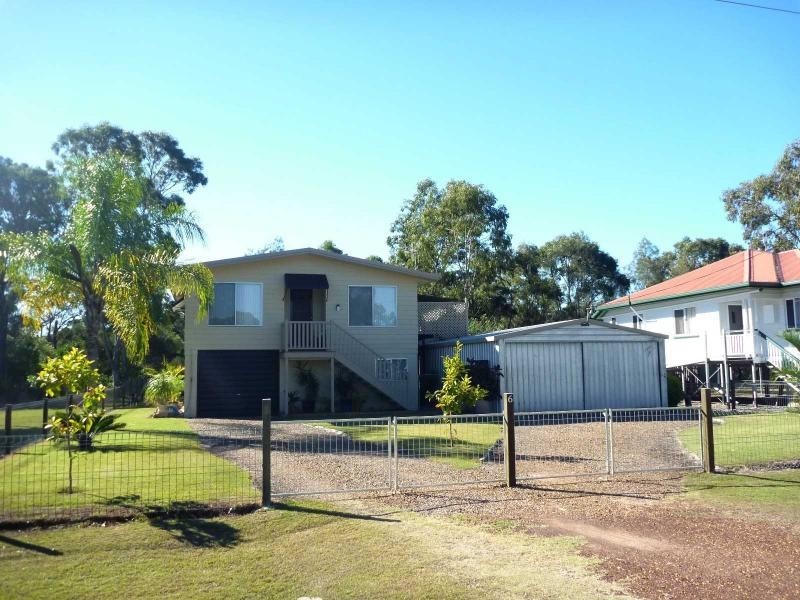 6 Charlton Street, Buxton QLD 4660