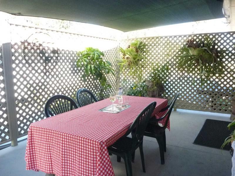 6 Charlton Street, Buxton QLD 4660
