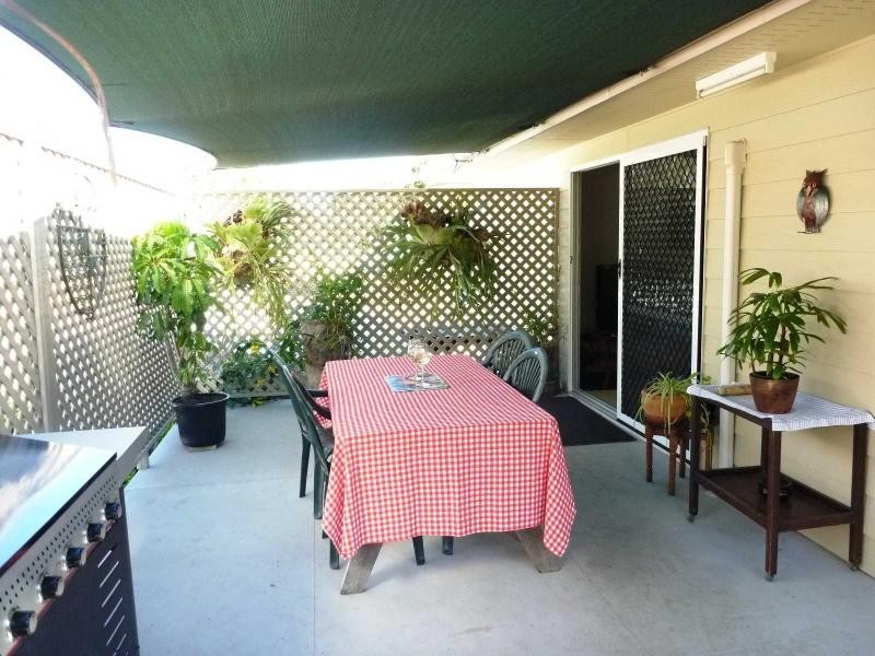 6 Charlton Street, Buxton QLD 4660