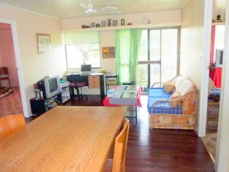 6 Hull Street, Buxton QLD 4660