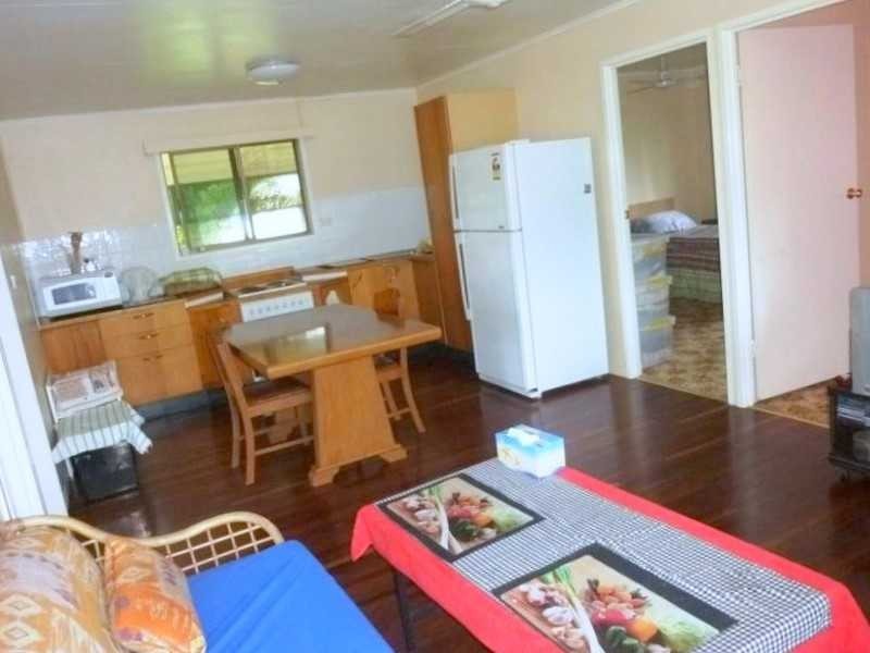 6 Hull Street, Buxton QLD 4660