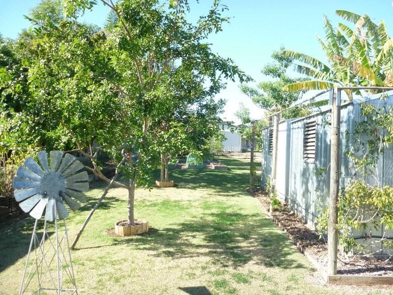 23 Kimber Street, Biggenden QLD 4621