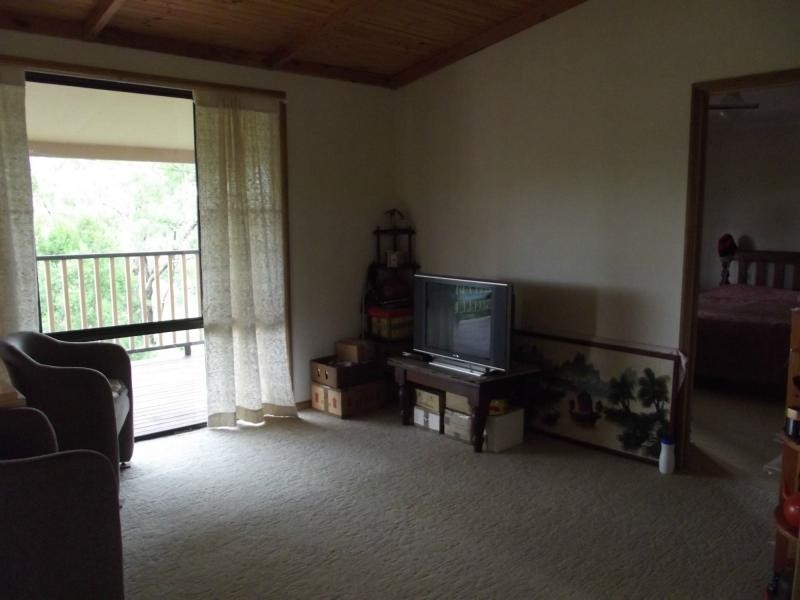 8 Andersen Street, Dallarnil QLD 4621