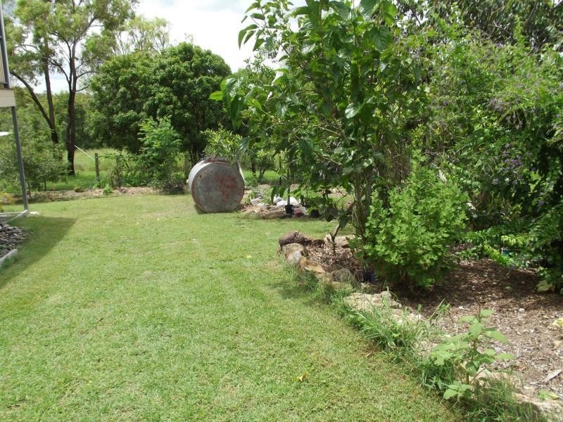 8 Andersen Street, Dallarnil QLD 4621