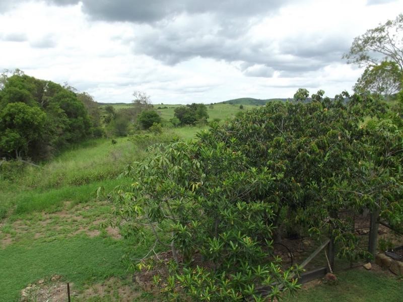 8 Andersen Street, Dallarnil QLD 4621