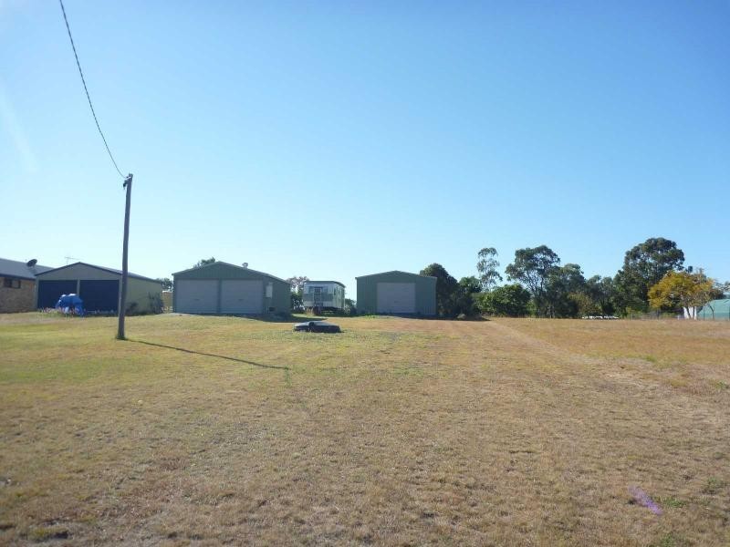 9 Queen Street, Dallarnil QLD 4621