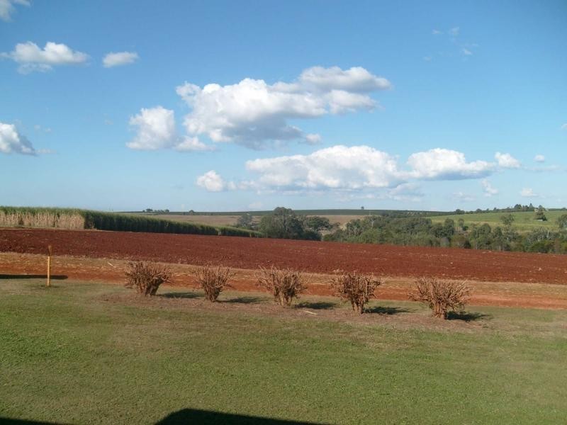 Isis Central QLD 4660