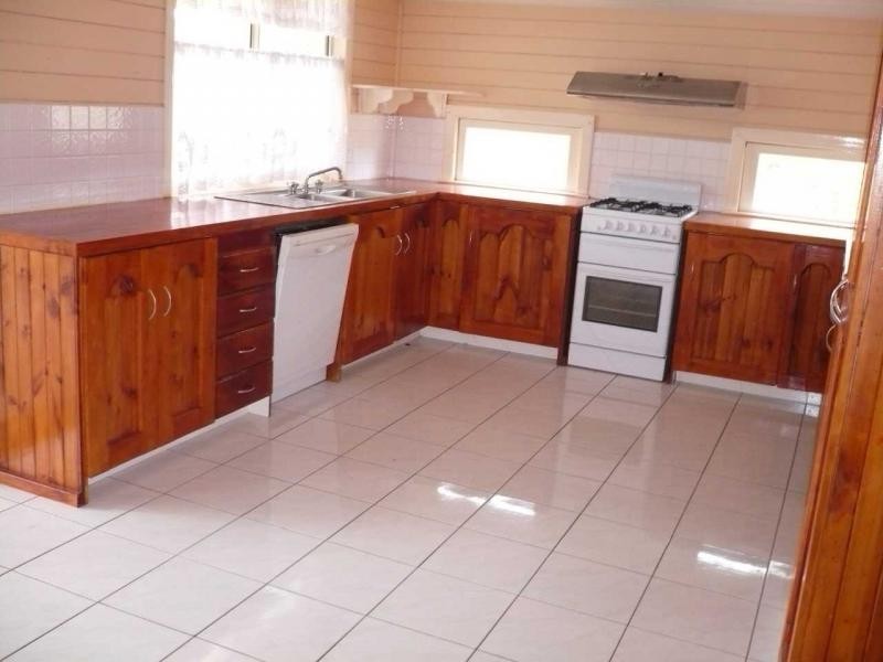 26 Larsens Road, Isis Central QLD 4660