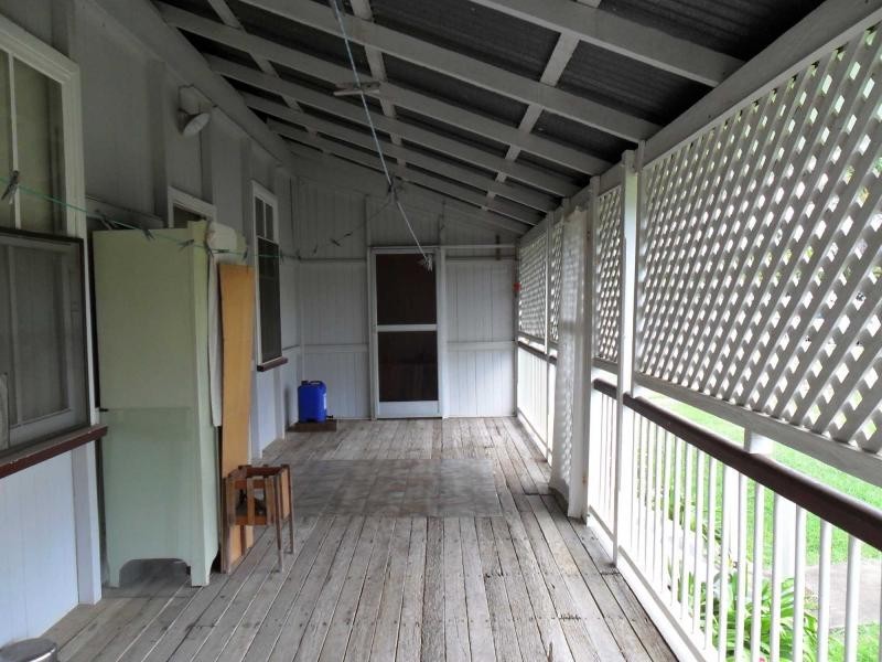 14 Gloucester Street, Biggenden QLD 4621