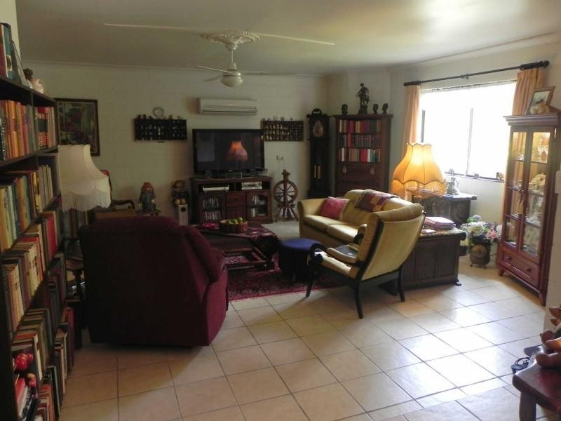 18 Andersen Street, Apple Tree Creek QLD 4660