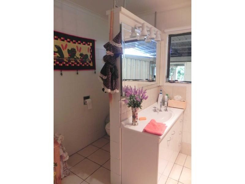 18 Andersen Street, Apple Tree Creek QLD 4660