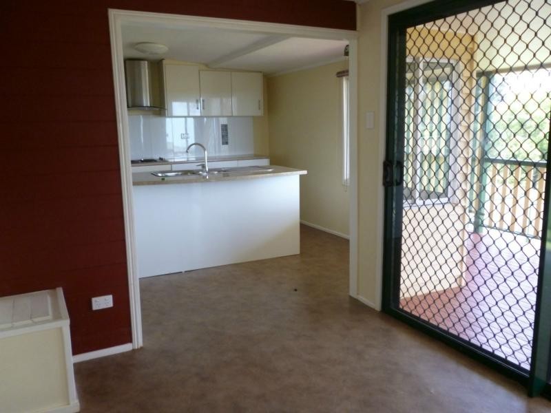 34 Ridgway Street, Childers QLD 4660