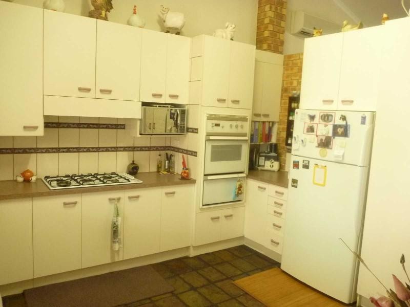 11 Leilani Court, Kentucky Bluegrass, Branyan QLD 4670