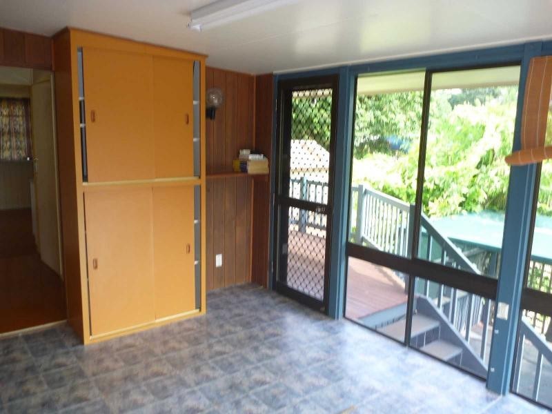 19 West Street, Childers QLD 4660