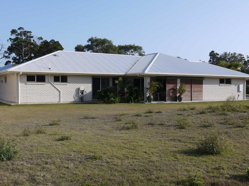 13 Willow Court, Woodgate QLD 4660