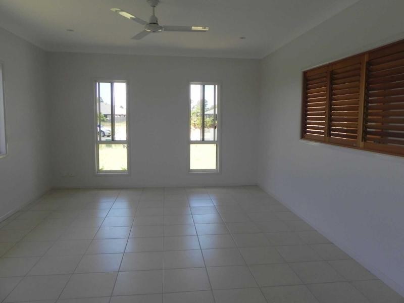 3 Honeyeater Court, Woodgate QLD 4660