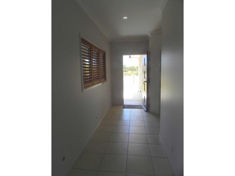 3 Honeyeater Court, Woodgate QLD 4660