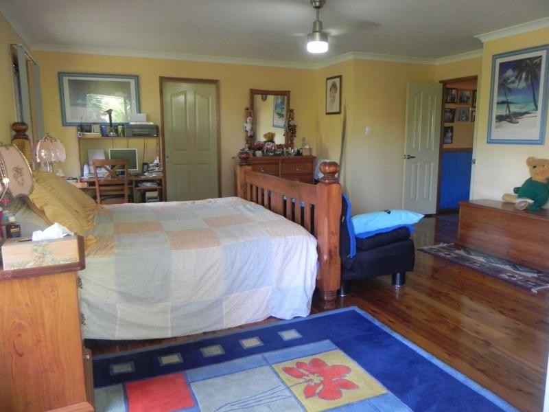 17 Snapper Court, Woodgate QLD 4660