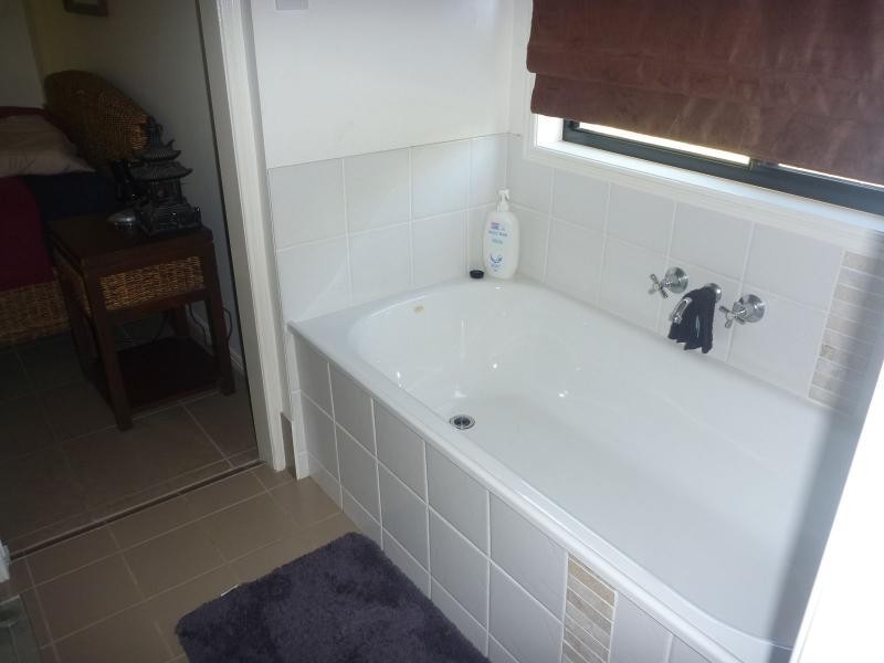 11 Meleleuca Court, Redridge QLD 4660