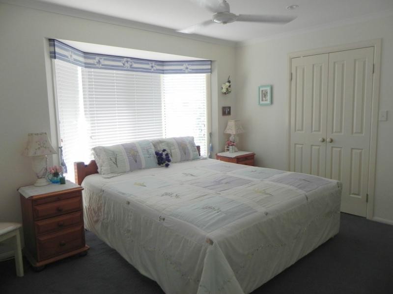 4 Rosella Way, Woodgate QLD 4660