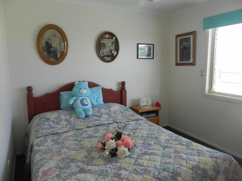 4 Rosella Way, Woodgate QLD 4660