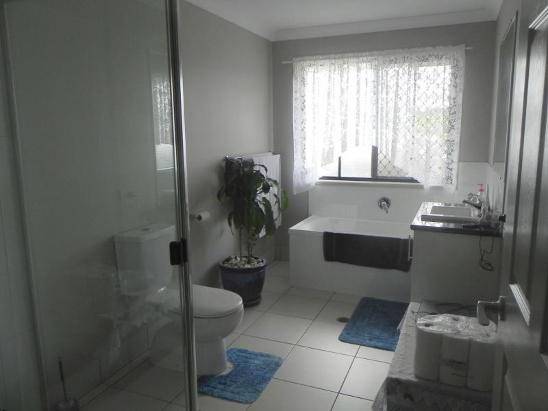 10 Canecutter Court, Childers QLD 4660