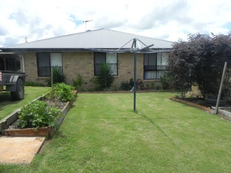 10 Canecutter Court, Childers QLD 4660