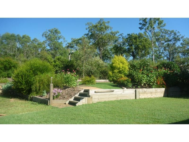 6 Cockatoo Court, Apple Tree Creek QLD 4660