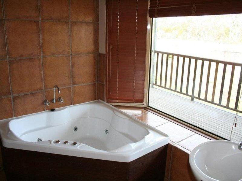 104 Buxton Road, Isis River QLD 4660