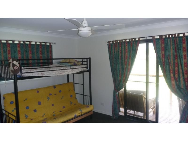 4 GREEN Court, Buxton QLD 4660