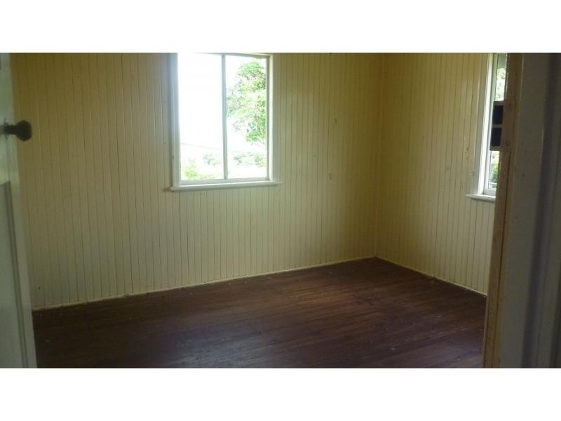 18 Churchill Street, Childers QLD 4660