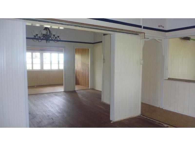 18 Churchill Street, Childers QLD 4660