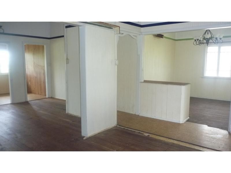 18 Churchill Street, Childers QLD 4660