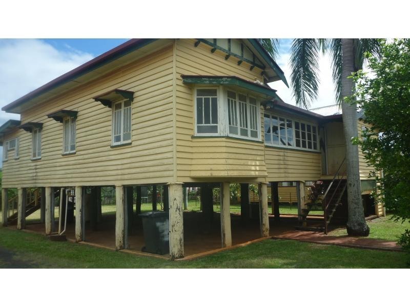 18 Churchill Street, Childers QLD 4660