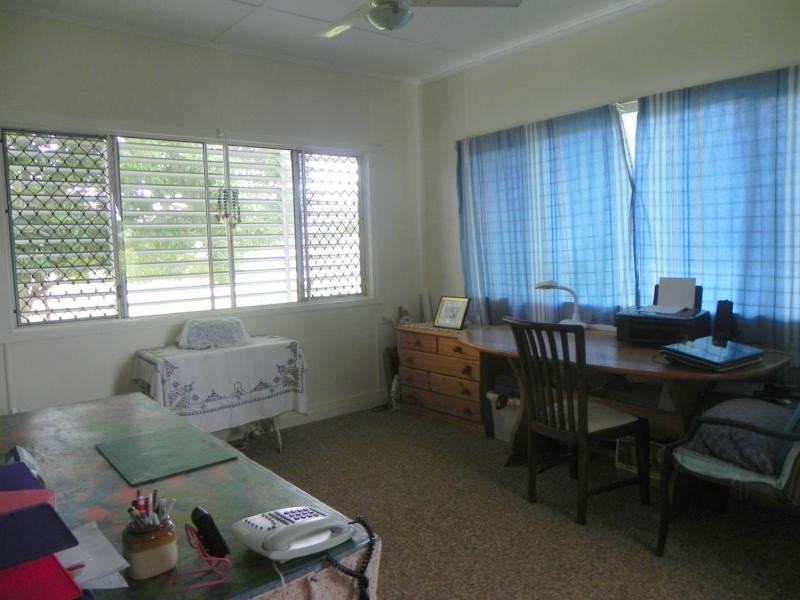 16 Gaydon Street, Childers QLD 4660