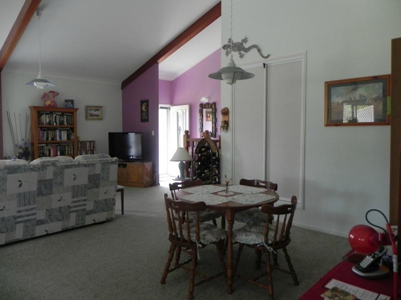 1 Cassia Court, Woodgate QLD 4660