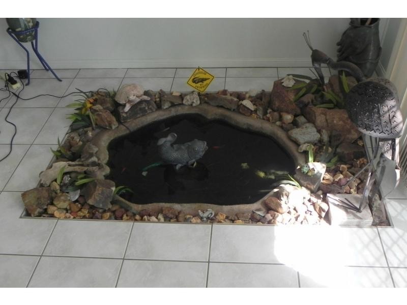 1 Cassia Court, Woodgate QLD 4660