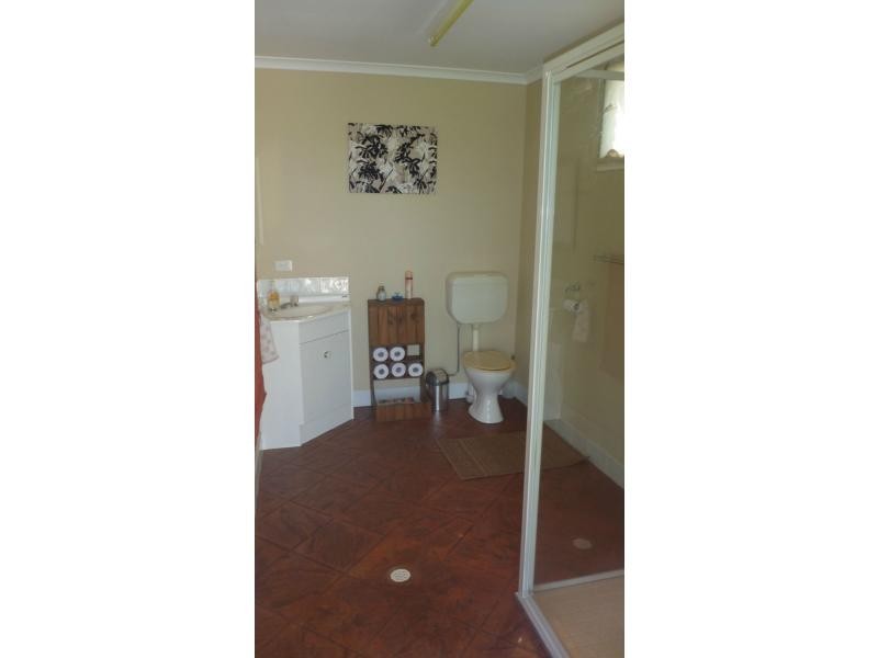 Buxton QLD 4660