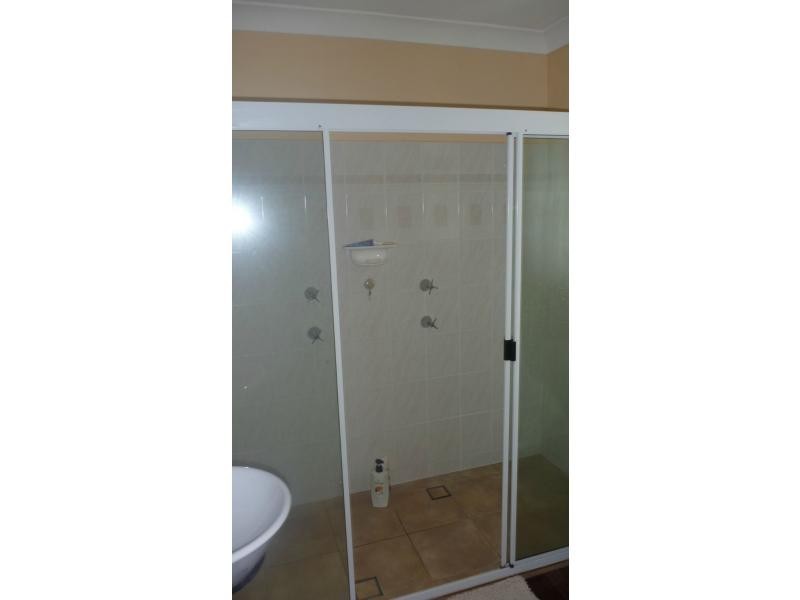 Buxton QLD 4660