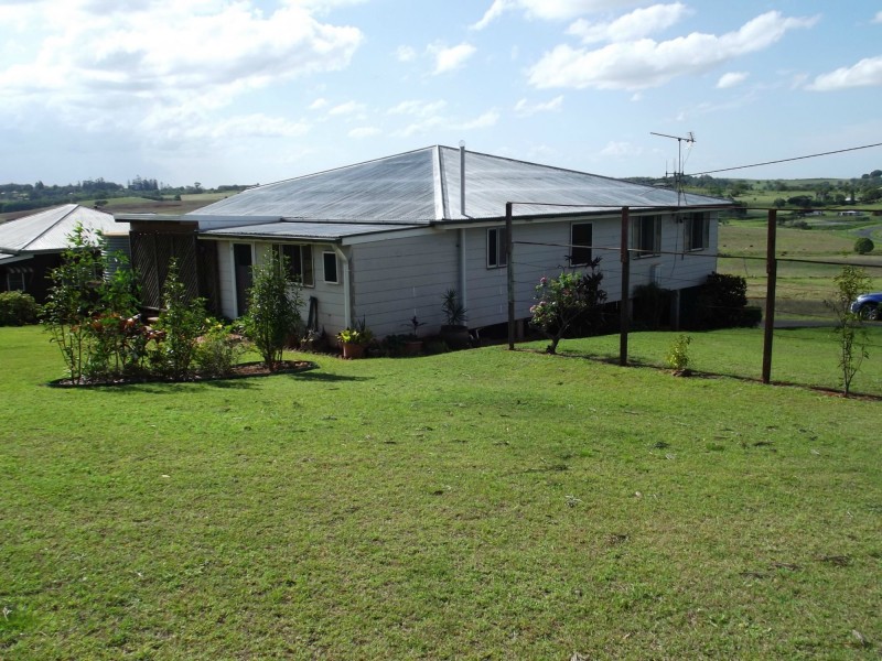 10 William Street, Childers QLD 4660