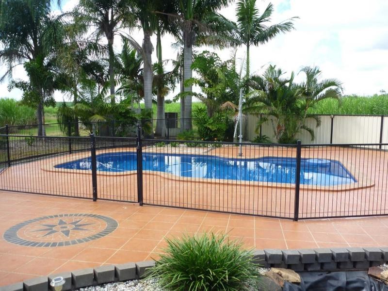 16 Station Road, Horton QLD 4660